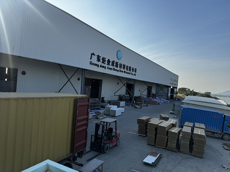 Guangdong Juye cheng New Material Co.,Ltd. linea di produzione del fabbricante