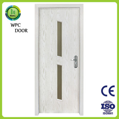 Un buon prezzo. Porta in vetro WPC personalizzabile con 600mm 700mm 800mm Opzioni di larghezza e costruzione termite proof in linea