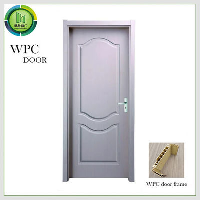 Un buon prezzo. Porta WPC verniciata, porta interna ecologica con resistenza superiore, stabilità e resistenza all'umidità e alla putrefazione in linea