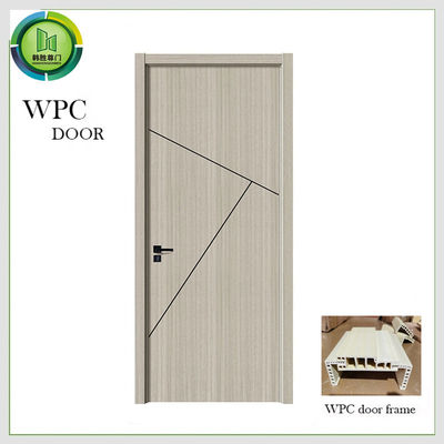 Un buon prezzo. Porta di legno del PVC di WPC, porte di entrata di legno solide insonorizzate ignifughe in linea
