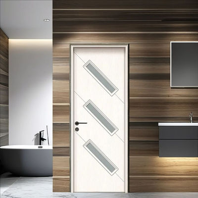 Un buon prezzo. Porta in vetro in WPC porta cava composita resistente costruita con telaio in WPC al 100% ideale per interni insonorizzati ed energetici in linea