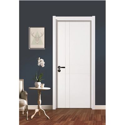 Un buon prezzo. Porta in WPC resistente all'umidità e insonorizzata con finiture personalizzabili per uso interno in linea