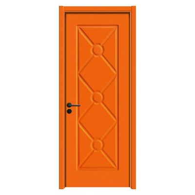 Un buon prezzo. Porta WPC verniciata con opzioni di trattamento superficiale personalizzabili, tra cui finiture goffrate e lisce, per soluzioni di porte interne su misura in linea